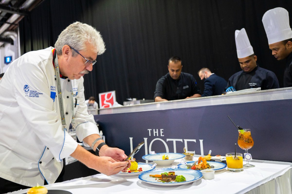 khaleejtimes's tweet photo. #TheHotelShow #TheChefsTable #Culinary #food 

Photos: Shihab / KT https://t.co/GV4RvmBFiI