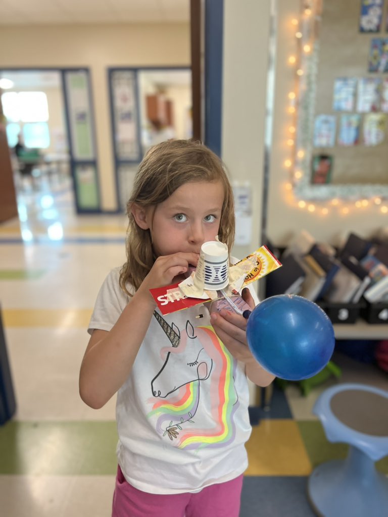 MrsClementsC11's tweet photo. Finalizing our balloon cars and jazzing them up! ✨ https://t.co/7TyFraiDRb