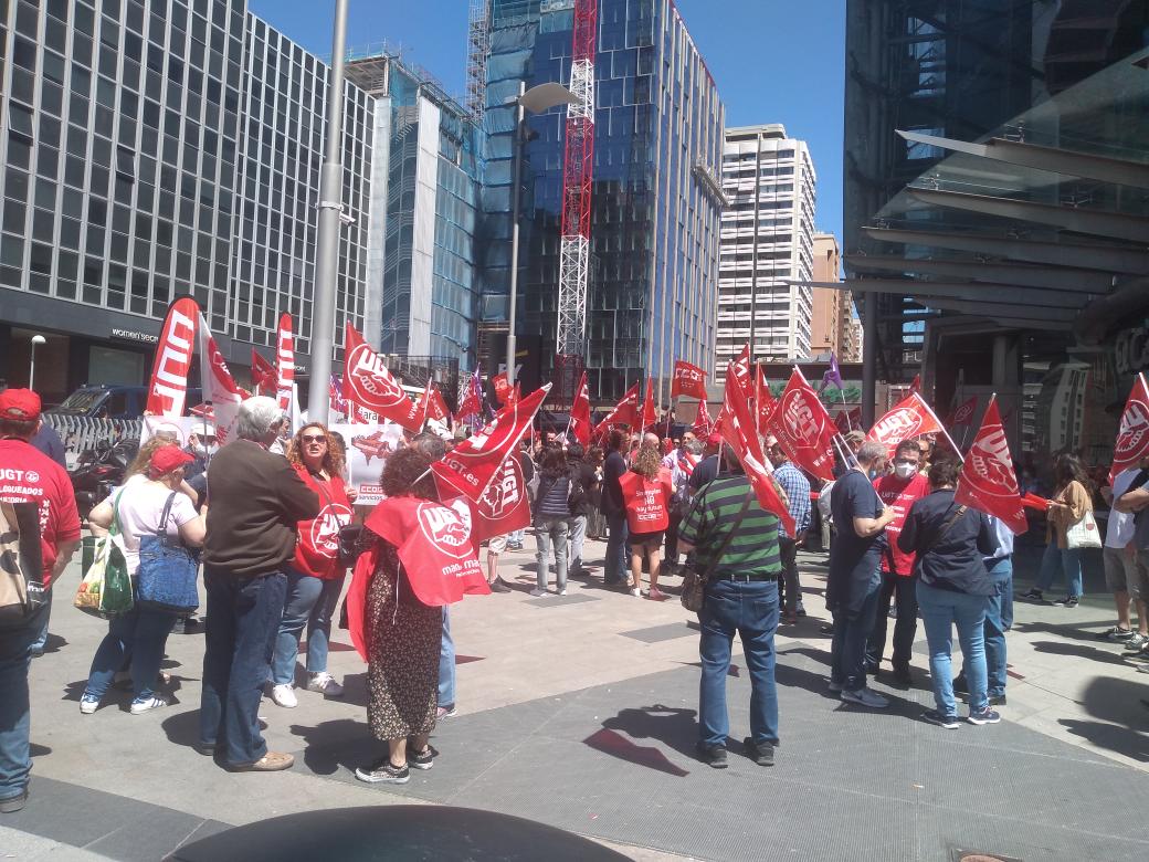 ccoo_viewnext's tweet image. Concentración delegados y delegadas por un convenio TIC digno. Basta de exclavitud laboral!!!! @TICCOOservicios