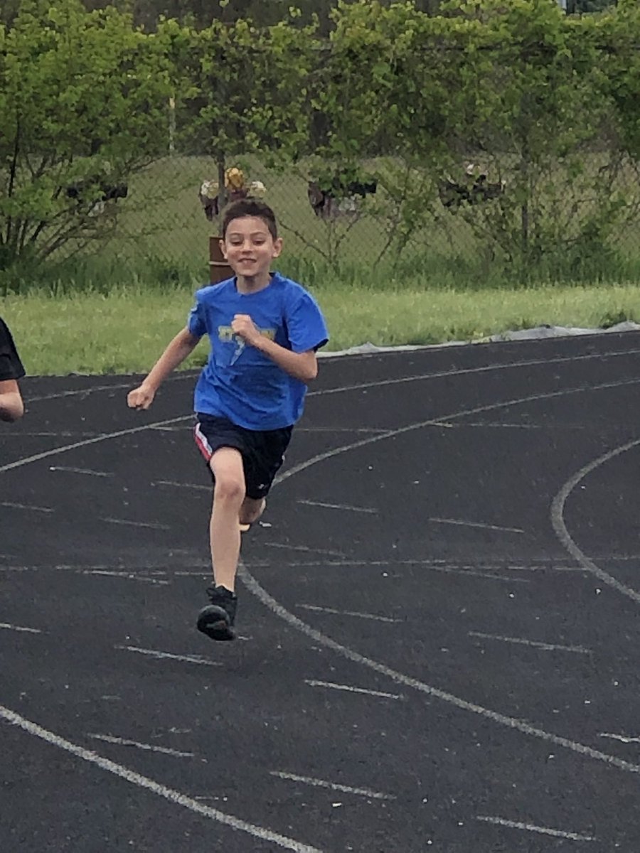 LPSStormWatch's tweet photo. Working hard on the turn for the 200m dash. An absolute pleasure watching our athletes compete! #sportsmatter #trackandfield #onyourmarkgetsetgo https://t.co/eiGkpX5NXm