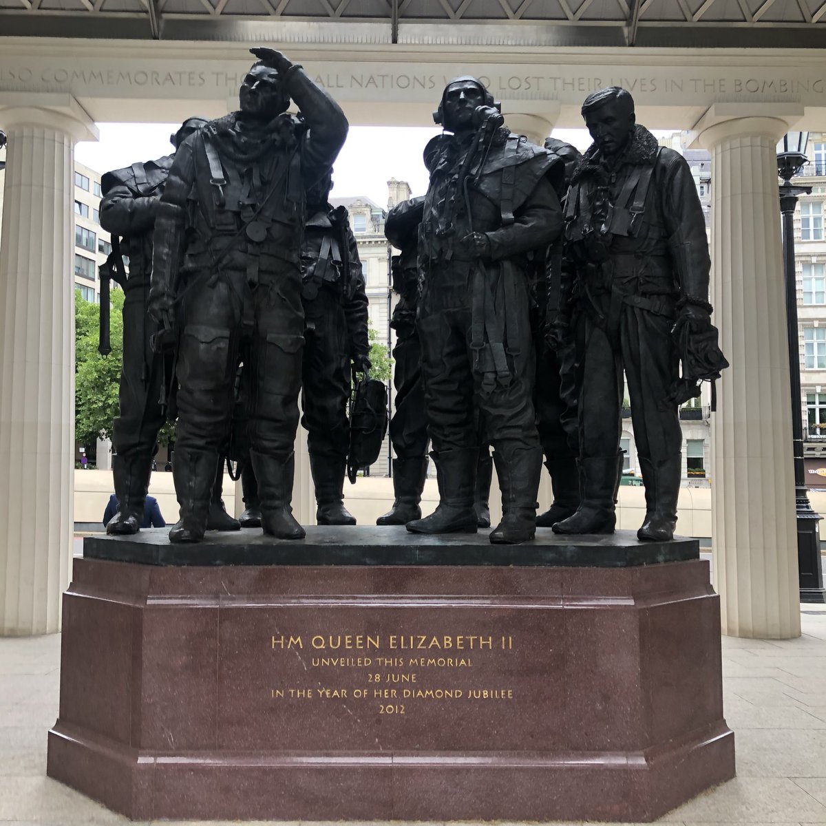 I couldn’t come to London without visiting the ‘boys’. #LestWeForget #BomberCommand