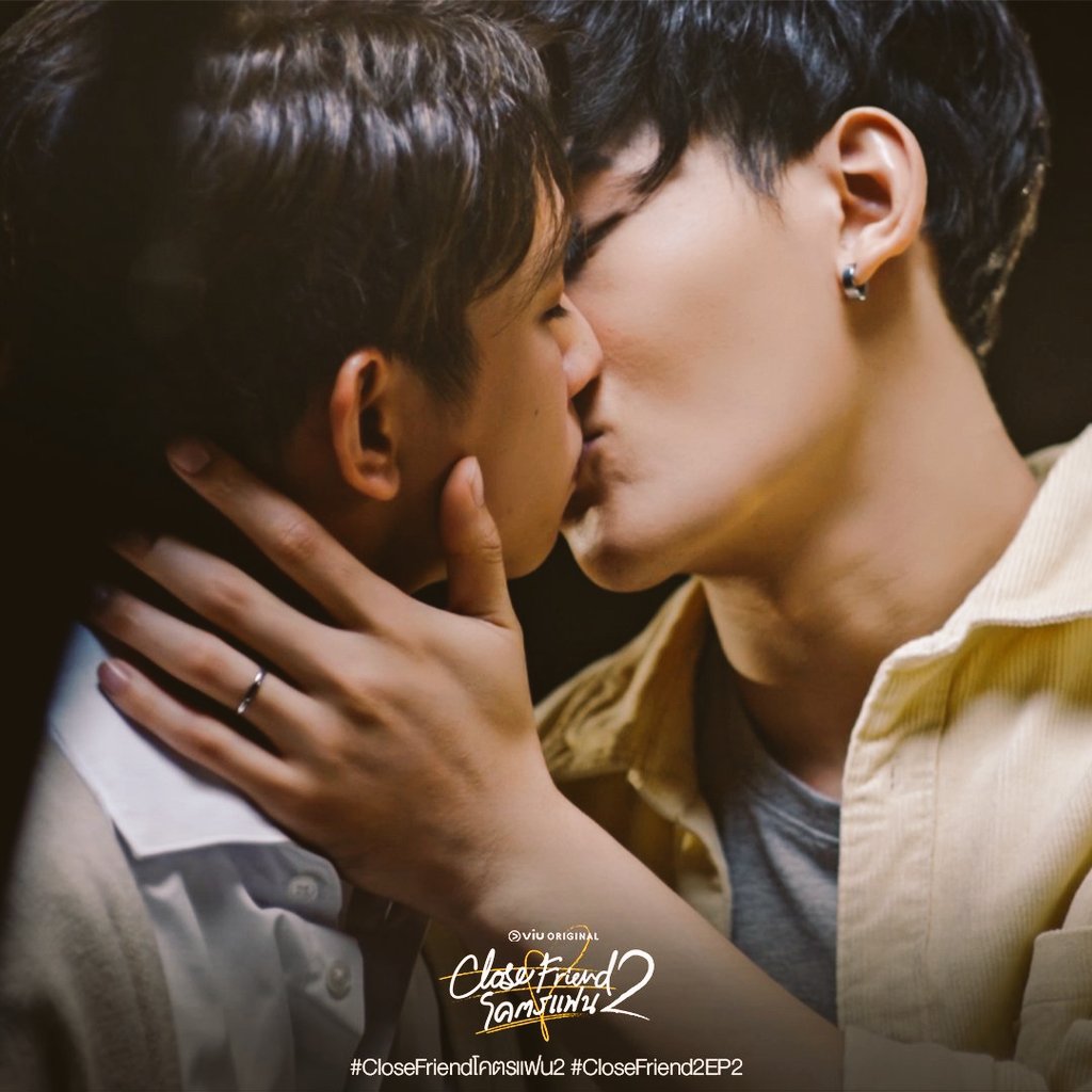_OHMFLUKEdoll's tweet photo. 今日は  #CloseFriendโคตรแฟน2 の日ーー！！
楽しみー(* 'ᵕ' )☆❤
 #OhmFluke
 #OhmThitiwat  #Fluke_Natouch
#เจ้าแก้มก้อน 💙 #โอห์มไง
cr. @Viu_TH 🙏💙💙💙 https://t.co/ootQ6lsekB