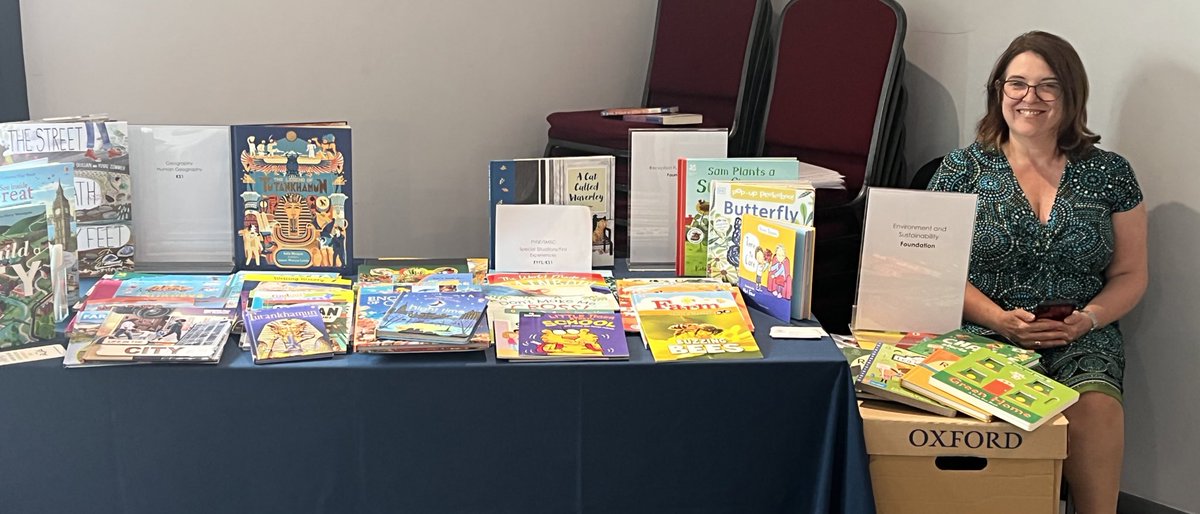 Jograyeducation's tweet photo. So pleased to be joined by @KarlDuke8 and @Petersbooks today for the Book Led Curriculum course @OEedDevelopment #bookledcurriculum #booklovers #BookTwitter #edutwitter https://t.co/szNdxPhzRr