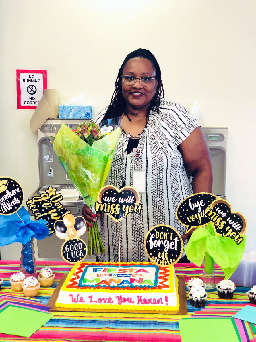 LauraBrast's tweet image. Ms. Nixon’s #FarewellFiesta at @CarverLISD! We are going to miss her but we are so proud of her promotion to Principal at @Lockhart_JH. We also know we are in good hands with @moni_0315 taking the reins next year!#LoveMyLISD #ChangesAreComing #ByeBossLady #AdiosPreK #HelloJrHigh