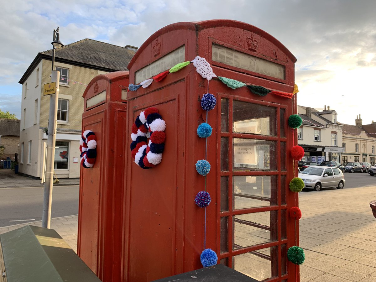 TobyMagness's tweet photo. @BenSVHodges @WorldBollard We have disguised posts in St Ives too…. I see your bollards and raise you a tree, bench and phone box! https://t.co/3iSCgRpVxy