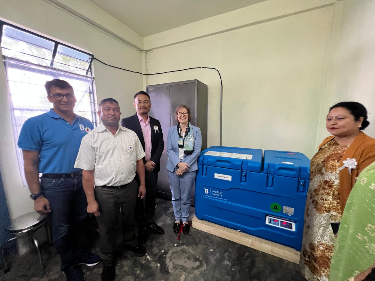 skydiverrg's tweet image. RT BMedicalSystems: Delighted to be joined today by the Hon. Ambassador of #Luxembourg to #India, Ms. Peggy Frantzen, at the Mawlynrei health centre, where we she saw our #SolarDirectDrive solutions in action and donated our first #MadeInIndia #vaccine c…