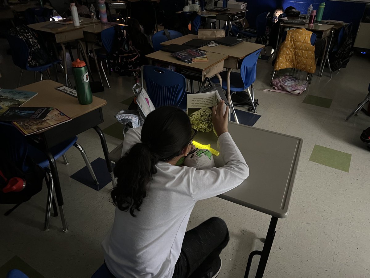 Amanda Cesak tweet media