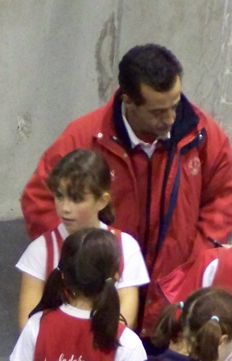 nataliabg01's tweet photo. @Baloncesto_CSI @jesuitascolegio de casa y de siempre;) muy agradecida, zorionak Miguel! @Baloncesto_CSI https://t.co/eCrREviARf