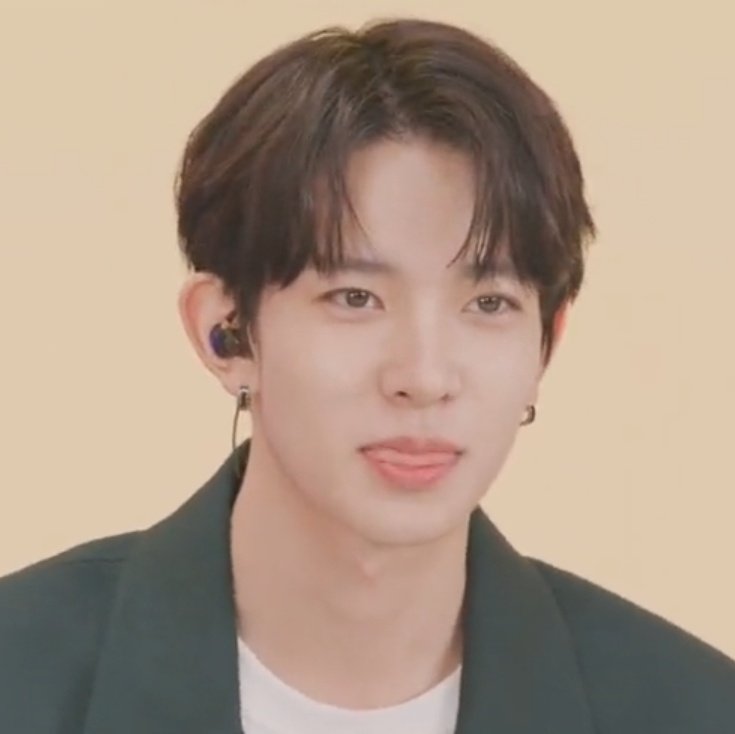 heeseung blep :p