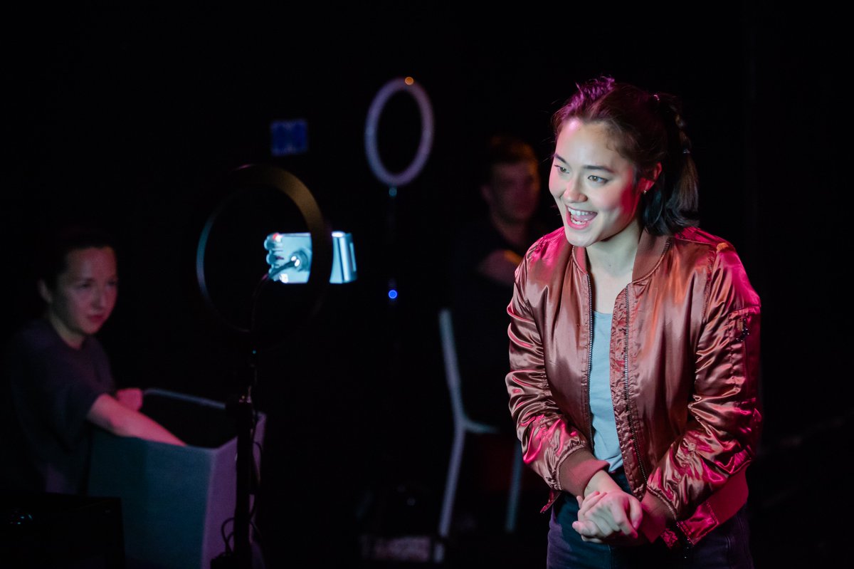 Omnibus Theatre tweet media