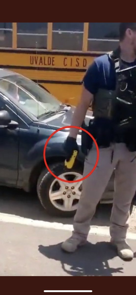 AmySandSand's tweet image. This is what they did to parents: