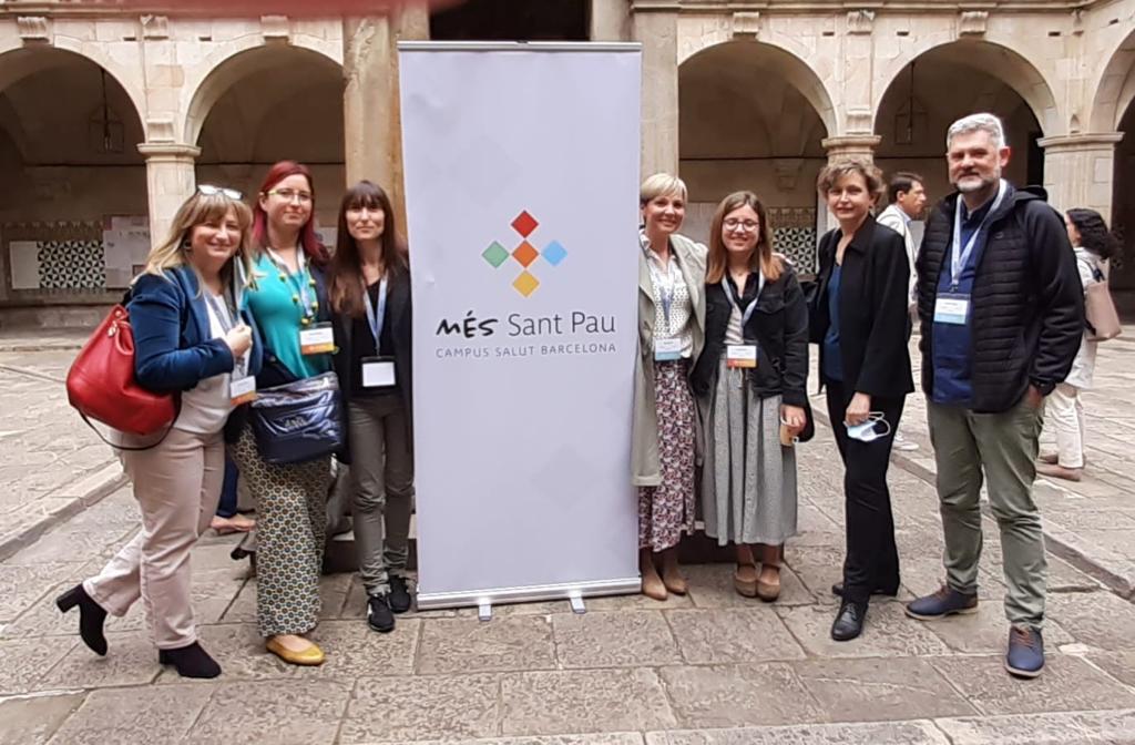 InfermeriaSPau's tweet photo. @HospitalSantPau @salutcat @AQuAScat @icscat @ConsorciCSI @IIBSantPau @BCNHealthHub @COMBarcelona @COIBarcelona @semgencat @medicinauab Iniciem el desplegament del pla #mesSantPau a tots els equips!!! Compromeses i il·lusionades per fer realitat aquest procés de participació interna #InfermeriaSantPau @HospitalSantPau #orgullSantPau https://t.co/qd1MBuhpUT