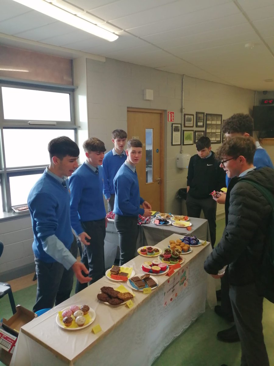 A huge thank you to the LCVP students <a href="/cicsummerhill/">Summerhill College</a> who organised a bake sale and chose <a href="/rapidresponseUA/">Rapid Response Ukraine</a>  their charity of choice. They raised 239.50 euro which will be donated through idonate.ie/speakukrainian a big thank you to Ms Wynne and Ms. Williams for helping