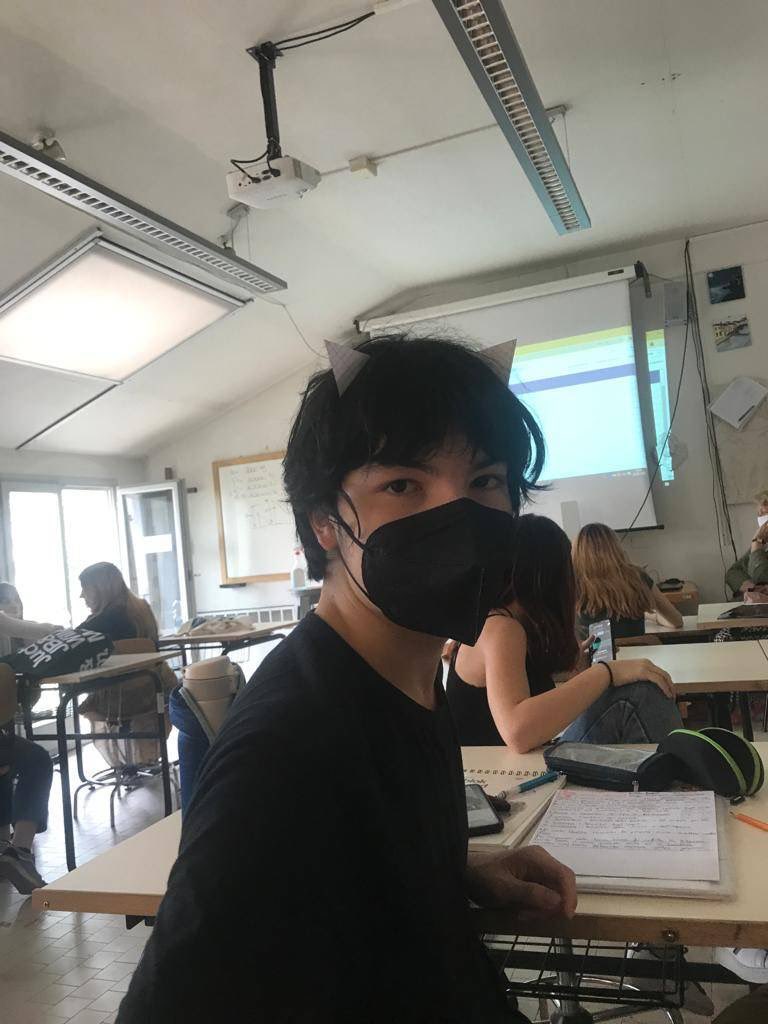 loren3it's tweet photo. 猫耳にされた日
#学校 https://t.co/GXVUwviV6k