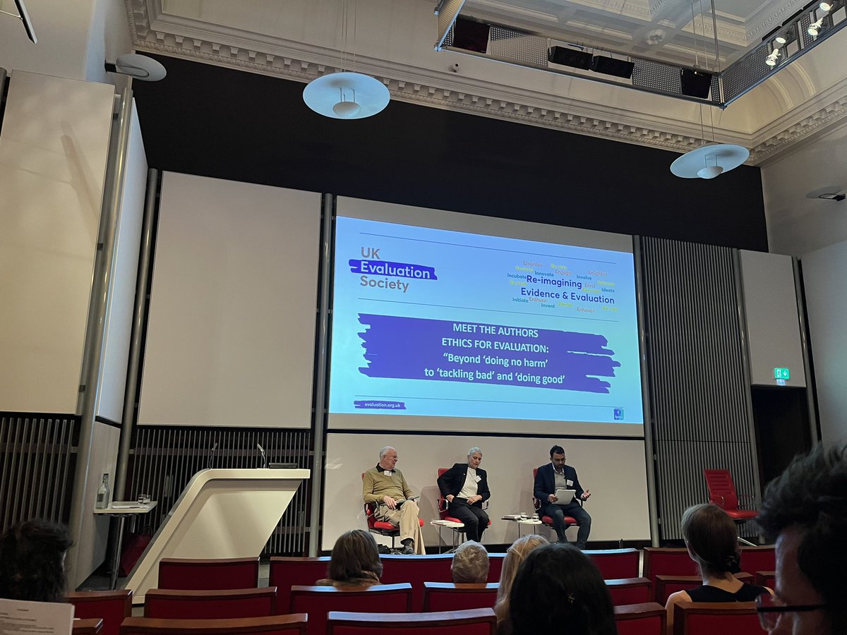 AND MORE: ‘An evaluator can never be nobody’ and must put ethics at the heart of all that the profession does…🤔 #ukesconf22 <a href="/UKevaluation/">UK Evaluation Society</a> #evaluation