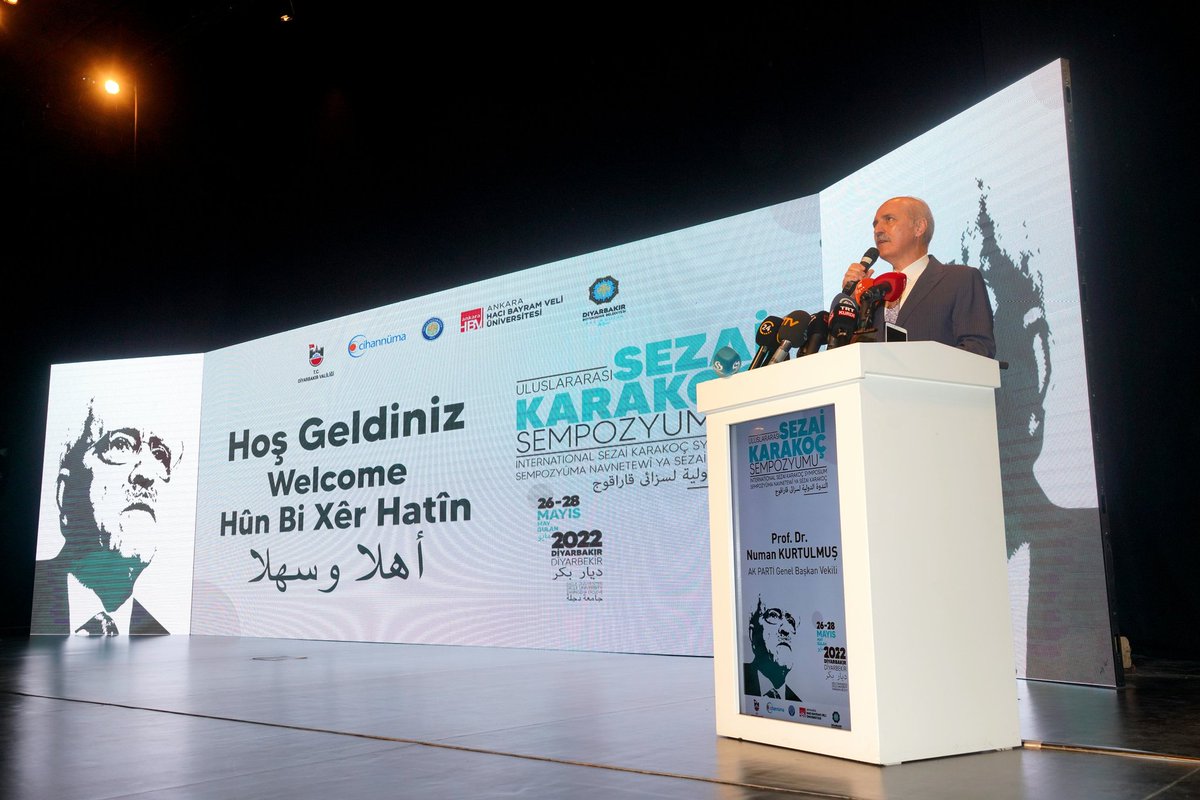 kemalsamlioglu's tweet photo. Uluslararası Sezai Karakoç Sempozyumumuz vesilesiyle 81 ilden arkadaşlarımızla Diyarbakırlı kardeşlerimizin misafiriyiz...
Allah bereketli kılsın İnşallah.
#Diyarbakır 
#Cihannumader https://t.co/GMDCs1DNgM