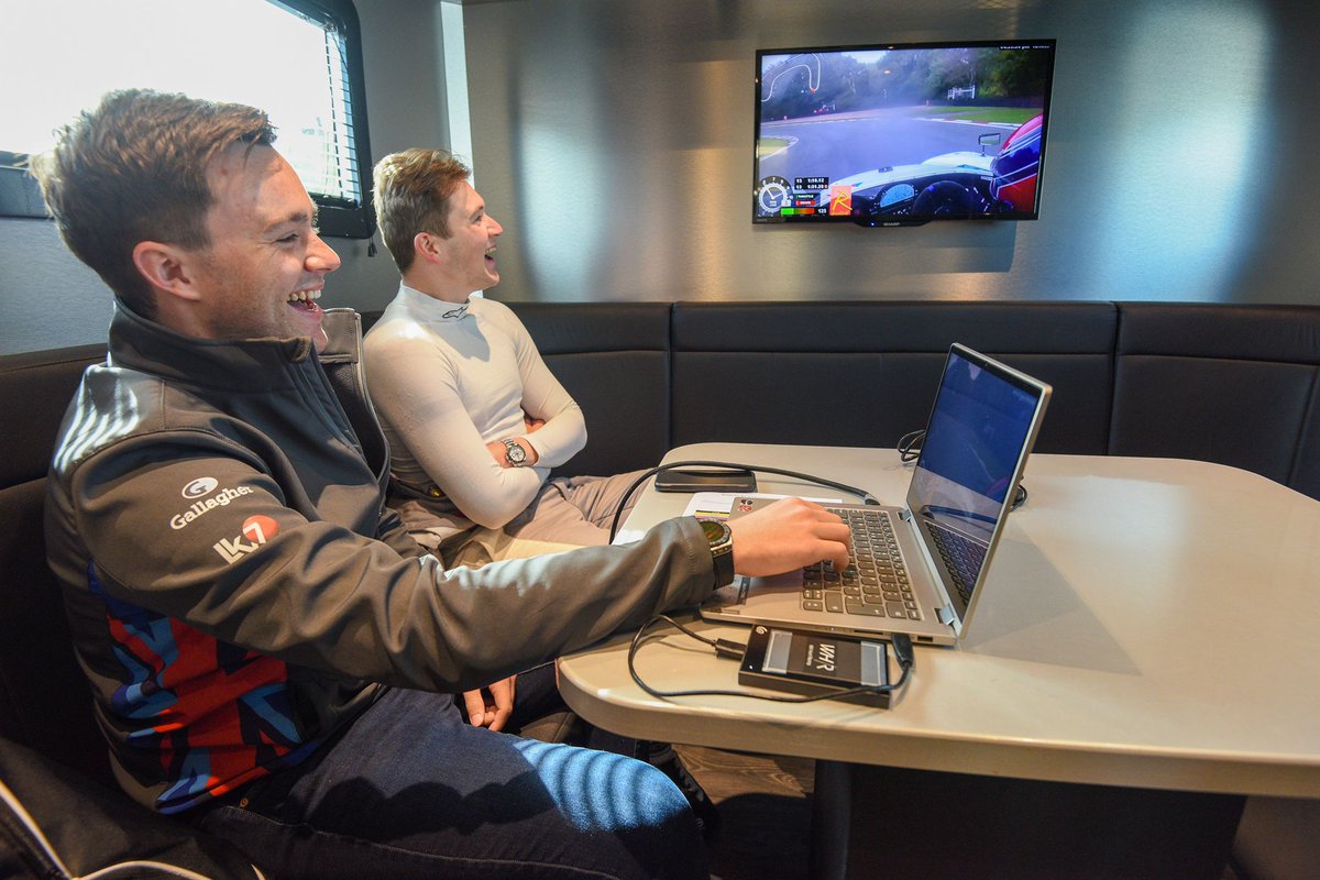 LeveridgePromo's tweet image. Will Hunt may not be in a position to race, but rather than sitting idly on the sidelines, he's also completely immersed in #drivercoach duties 👉 bit.ly/3wOlx5x #AWordFromWill 

#WH21 | #OurMotorsportUK | #DrivingTalentForward | #MaximiseYourAdvantage