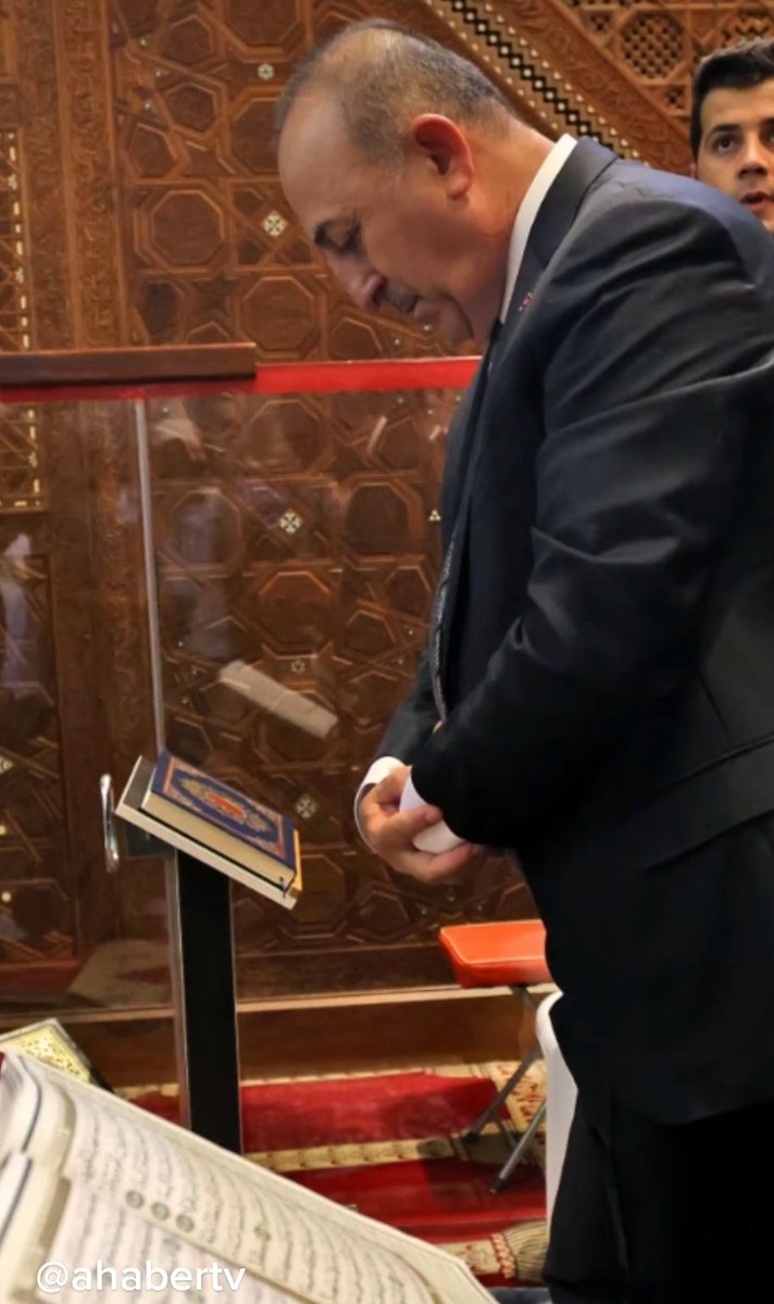 fatdmrl's tweet photo. Sayın Dışişleri Bakanımız Mevlut Cavuşoğlu Mescid-i Aksa'da...

#cavusoglu
#dısisleribakanlığı https://t.co/9wg4lkn19i