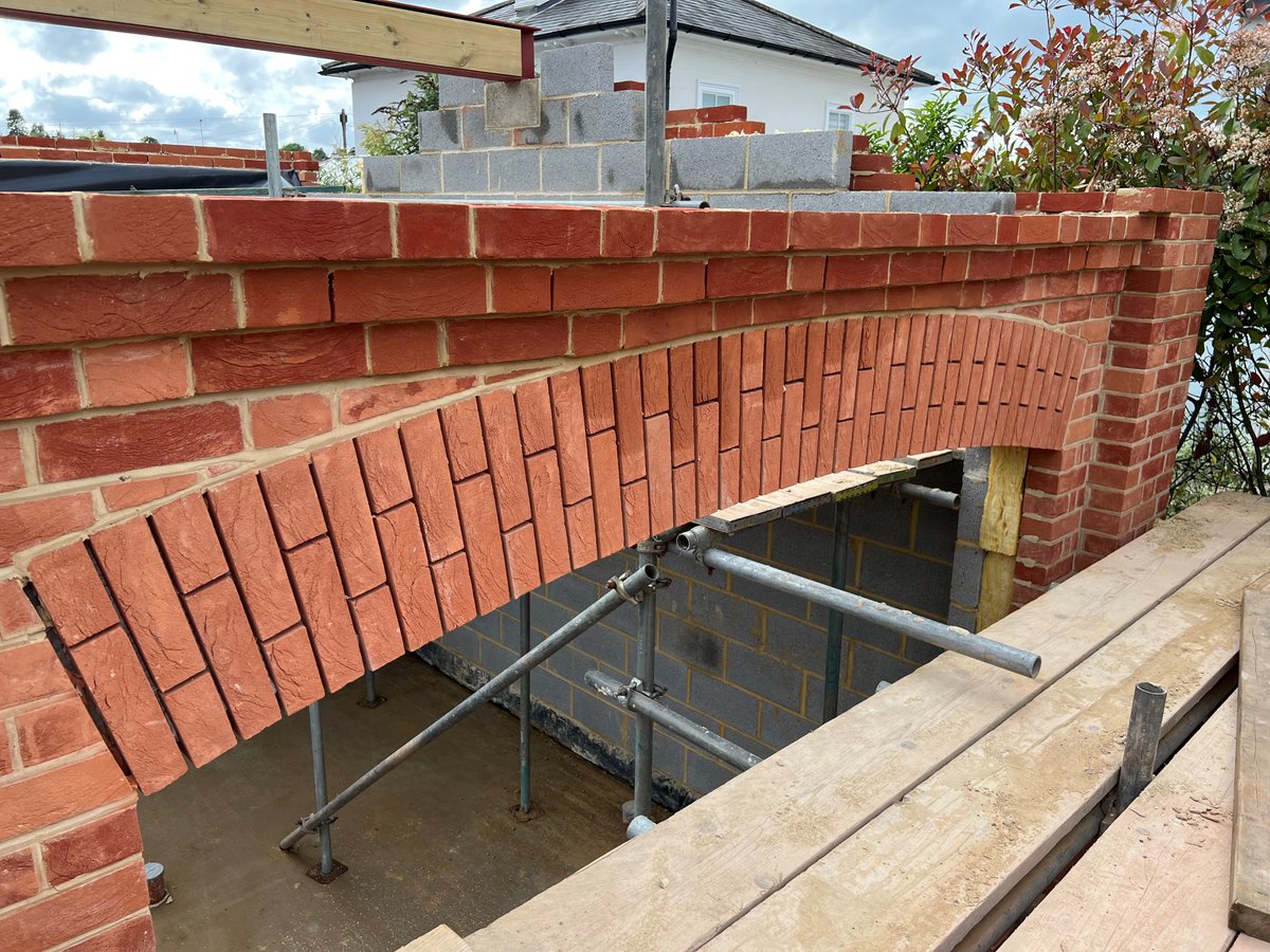 FabSpeedUK's tweet photo. @FabSpeedUK we designed some large segmental brick clad lintels. Our client said “What about the internal lintels to match?” No problem! Our skilled concrete team adapted the moulds so internal and external leaves align perfectly. #manufacturing #design #attentiontodetail #bricks https://t.co/HxqJdOWDHY