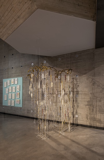 C3A_Andalucia's tweet photo. #FutureThursday. Hoy destacamos el trabajo de Naufus Ramírez-Figueroa que se presentó por primera vez en la muestra "Avanzar con paso leve” (2020), en el @MuseoThyssen y que actualmente podemos disfrutar en la exposición #Futurosabundantes en el #C3A
👉 https://t.co/XidEqiRQY7 https://t.co/UHC8lkVjFw