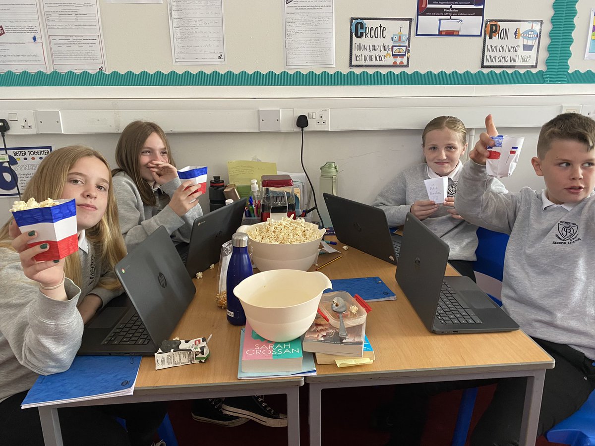 OrmistonPrimary's tweet photo. P7 enjoyed a French film and popcorn as part of a pilot transition project with @rosshigh. The project involves revision sessions and a sharing their understanding of French with the high school. The high school plan to use the film to develop learning in secondary. @arolingo https://t.co/QhphhK5tT6