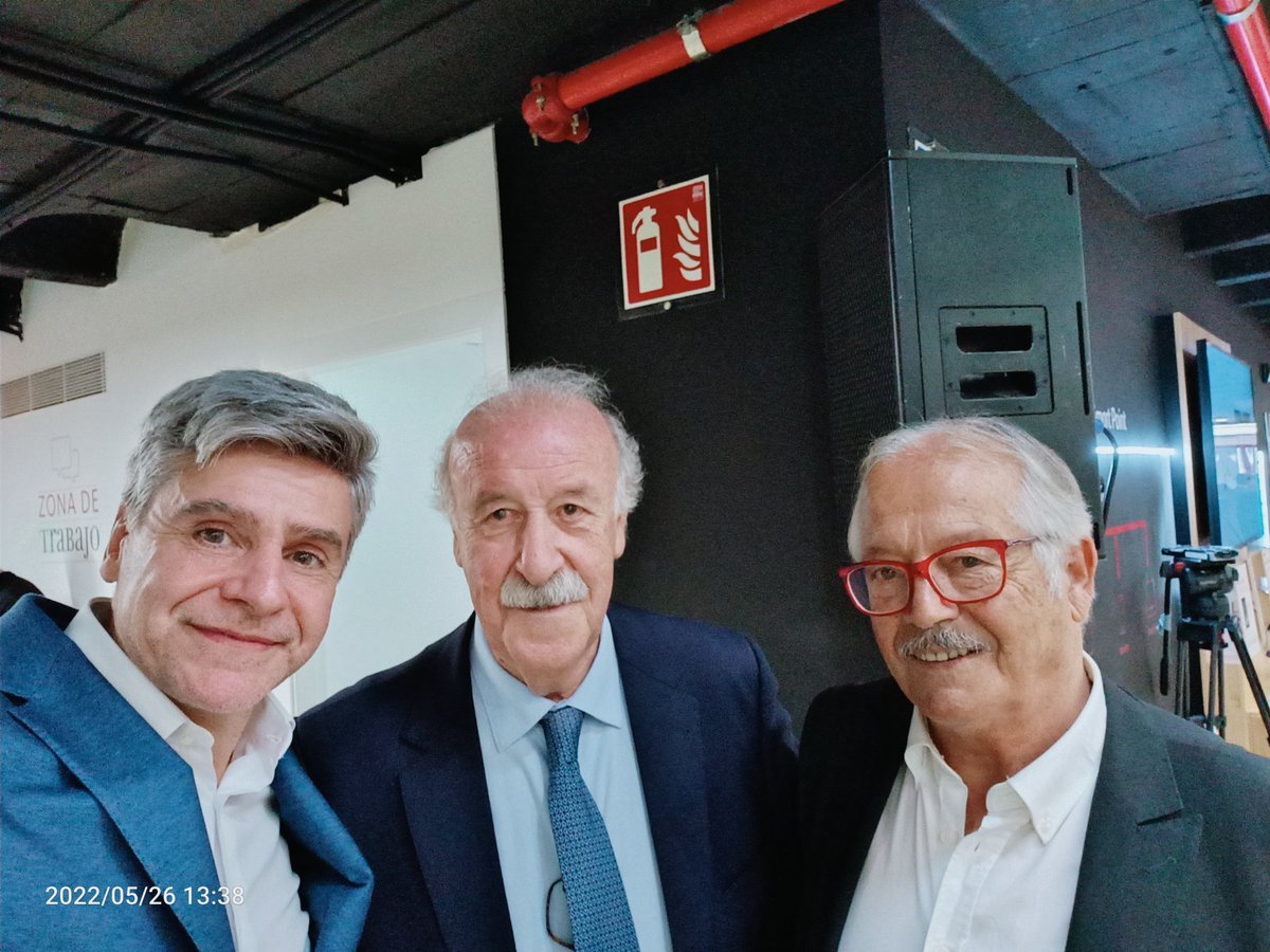 IQS Football & Education tweet media