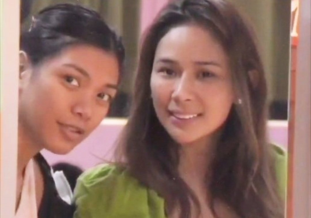 superlaurenn's tweet image. does it ever                   just how
drive you                      fast the night
crazy                             changes