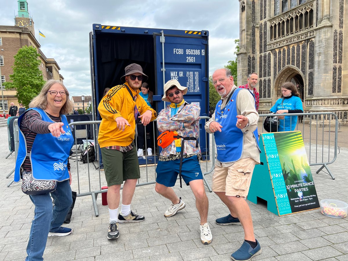 NorwichCityHost's tweet photo. 10 minute dance party with #nnfest …. just try and stop us 🕺🪩💃
#norwichcityhosts #heretohelp #norwich and #heretohavefun 
@VisitNorwich @NorwichBIDUK @NNFest https://t.co/BLyzQbGDb8