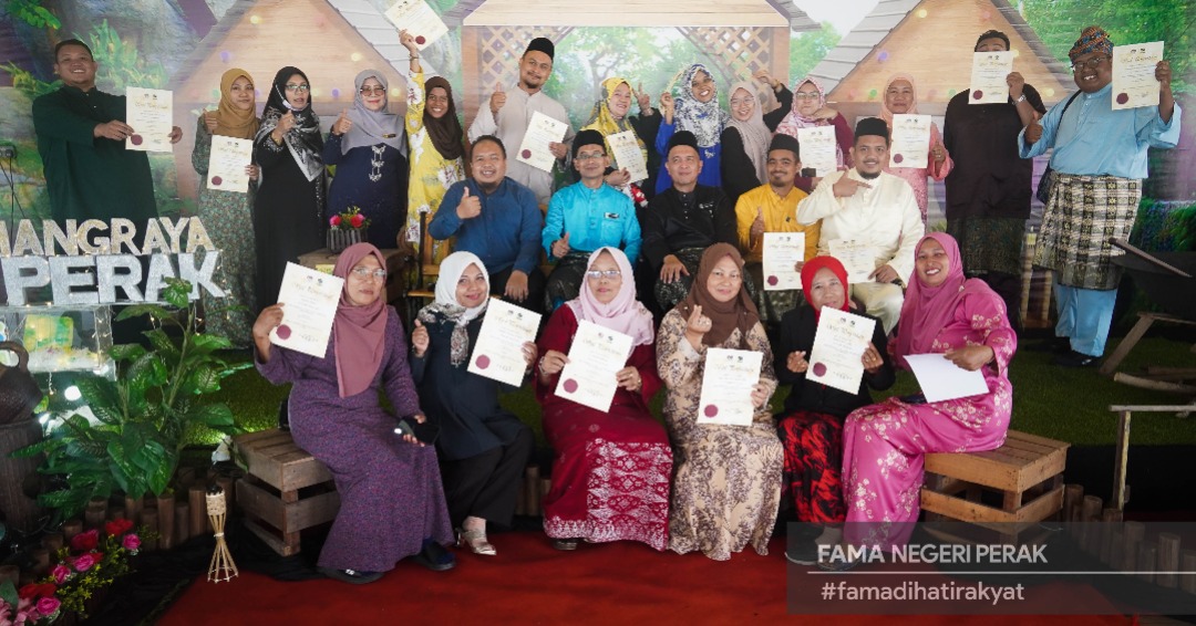 FamaNegeriPerak's tweet photo. 26 Mei 2022 | RTC Gopeng Perak
Berlangsungnya program Kursus Pemerkasaan Keupayaan Mentor Mentee di Dewan Teratai RTC Perak anjuran Pendidikan Pemasaran FAMA Negeri Perak
#PendidikanPemasaran
#famadihatirakyat
#famaperak https://t.co/pOBunSrlji