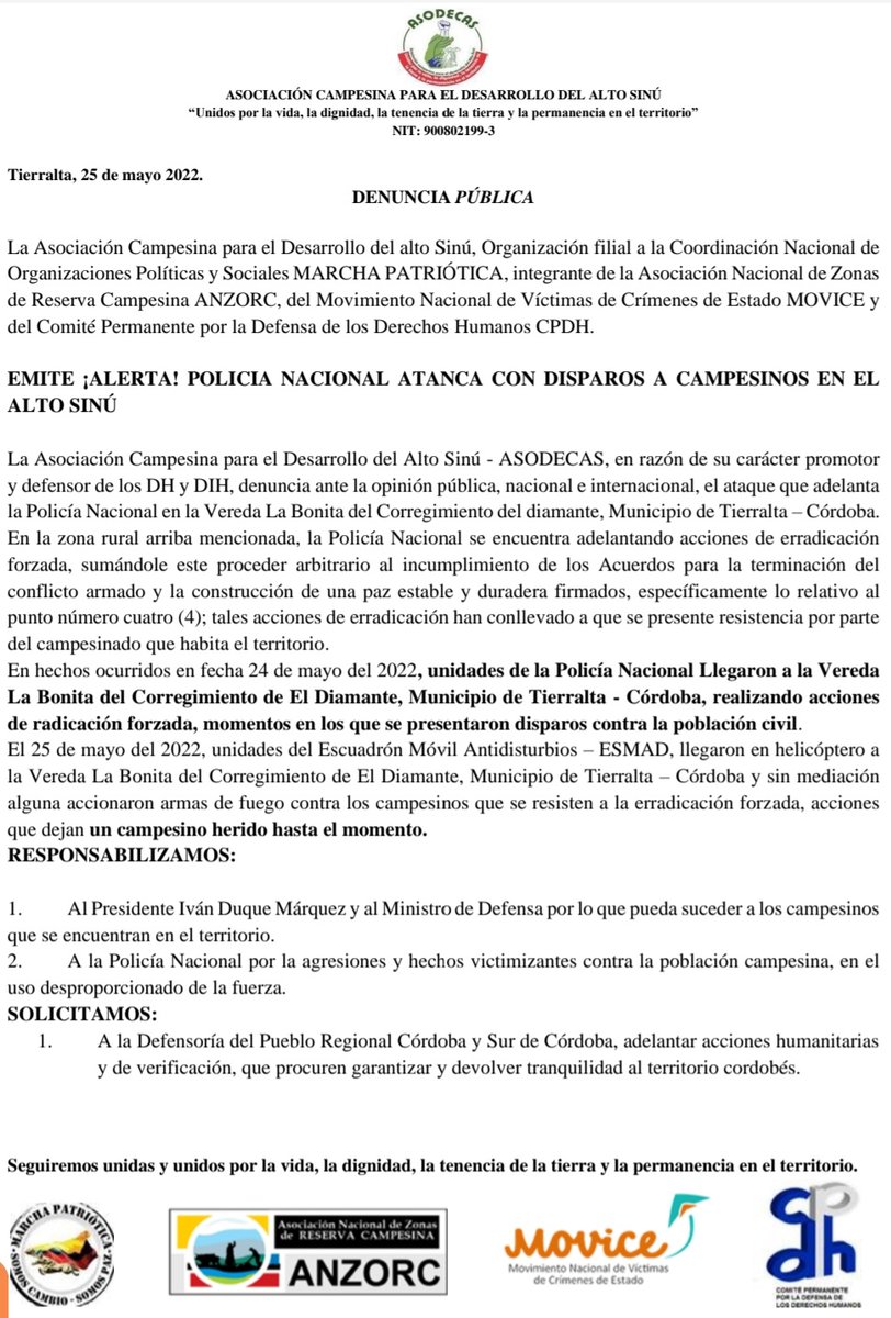 ¡ALERTA!: POLICIA NACIONAL ATACA CON DISPAROS A CAMPESINOS EN EL ALTO SINÚ. 
El ESMAD, llega en helicóptero a 
Tierralta Córdoba y sin mediación acciona armas de fuego contra los campesinos que se resisten a la erradicación forzada. Hay un campesino herido hasta el momento.