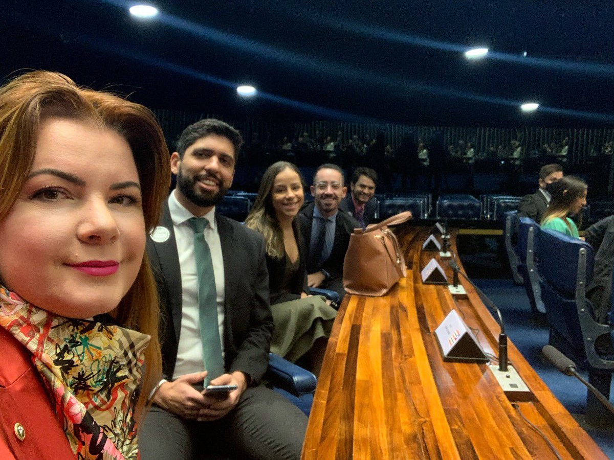 LianaLPD's tweet photo. Sessão Solene em homenagem a Defensoria Pública Nacional 💚
Pelo tratamento paritário no Sistema de Justiça
Mais Cidadania Mais Justica
#DefensoriaSim
#DefensoriaForte https://t.co/jZF32mxX2Q