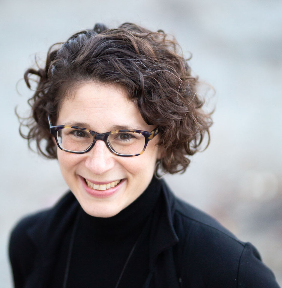 TrinitySchoolNY's tweet photo. Available Now On "podmissum" – Alumna Author Emily Levine ’97

This podcast features Emily Levine @emilyjlevine class of 1997. Her book is "Allies and Rivals."

Listen on Trinity's Web site: https://t.co/GC903vd1o4
Listen on Apple Podcasts: https://t.co/DoTY7v7mTT https://t.co/SdiwMjX75Q