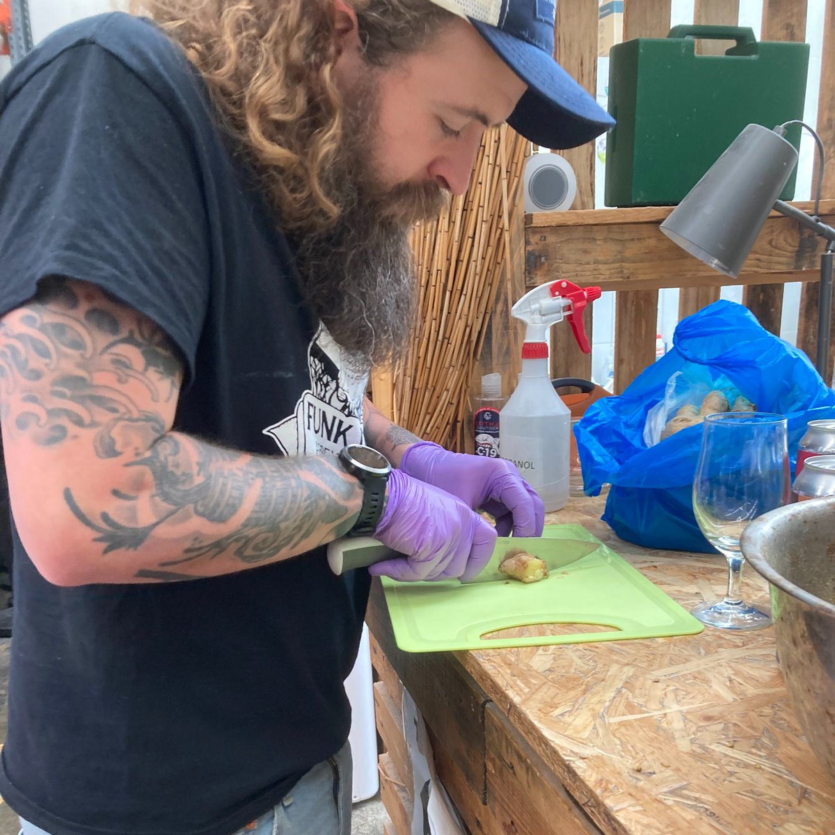 campervanbrew's tweet image. Campervan x @AbbeydaleBeers = Trinity!
-
Mandarin, Black Lime &amp;amp; Ginger Gose 4%
-
Had the pleasure of @Jim_Rangeley up a few weeks ago for a collab brewday, and the result is the taste of the summer! Out tomorrow on webshop and pouring at @CampervanTap &amp;amp; @lostinleithbar