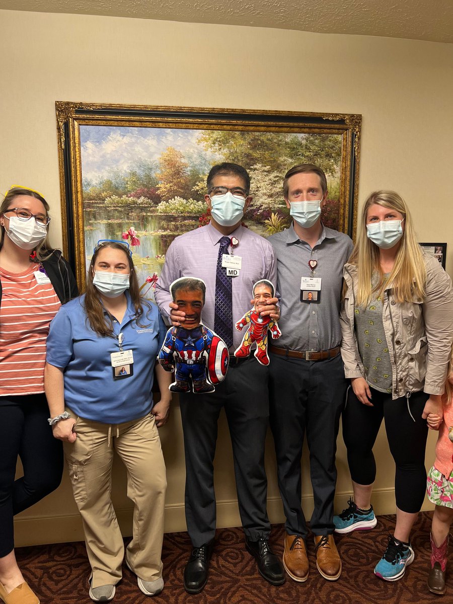 FranciscanHCC's tweet photo. The Franciscan Family is wishing a big Happy Birthday to Dr. Saleem. Thank you for all you do as one of our Medical Doctors here at Franciscan. Hope you have the best day! 🎂 🎁 🎈 

#FranciscanFamily #FranciscanFun #WhatsHappeningAtFranciscan https://t.co/yXV01jOXho