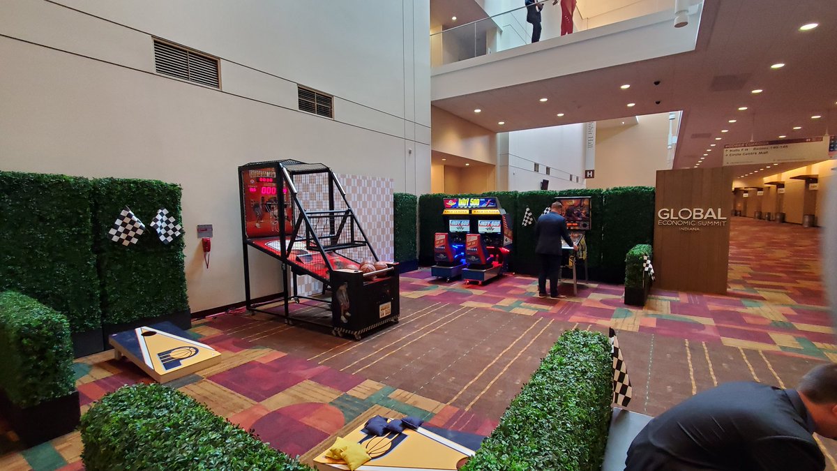 Can't come to an event in Indiana without some basketball, auto racing and corn hole! Fun entertainment area for the 800 local and international guests at the @Indiana_EDC #INGlobalSummit