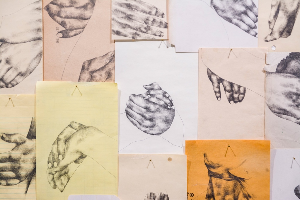 variablewest's tweet image. If there is representation lacking, we must document it. If the world cannot imagine, we must step in and show the world that liberation requires both trouble and quietude.
⁠
Review: Month of Sundays at #EugeneContemporaryArt by #ChelseaCouch⁠

l8r.it/YLs1