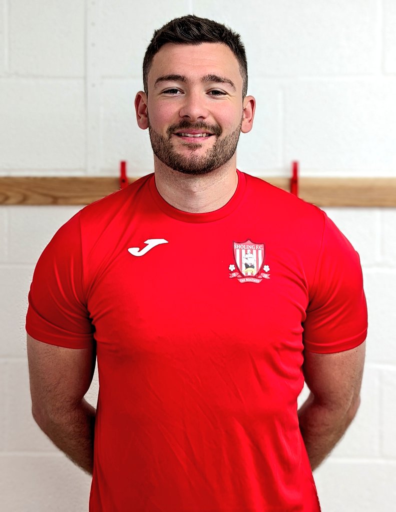Rob Flooks : 'It's good to be back at Sholing, where I first started as a teenager. Once Diapes made contact, it was an easy decision to sign up. I can't wait to meet up with the lads & get going' @RobFlooks94 #uptheboatmen 🔴⚪
