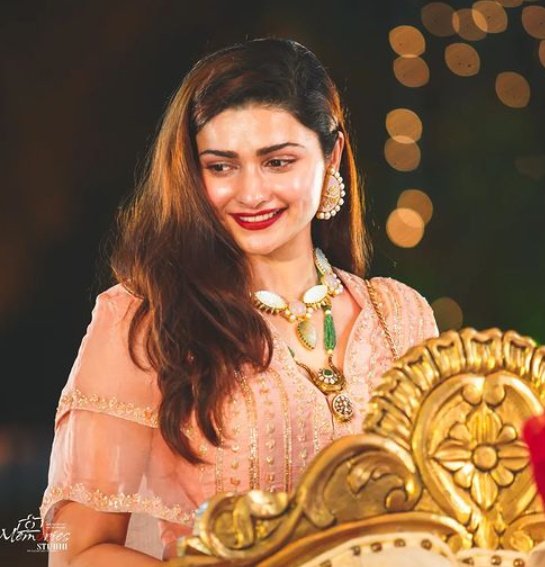 Heaven 🥺🤌🏻🧿 <a href="/ItsPrachiDesai/">Prachi Desai</a>