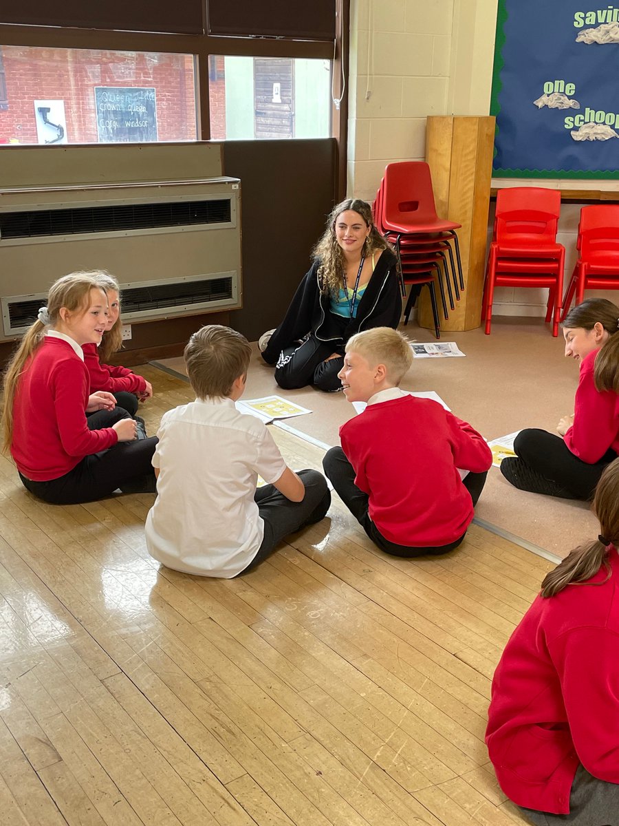 ThorpeHesleyPri's tweet image. A great start to our oracy project yesterday with some of our Y6 children. Great role models with so much enthusiasm. Another fantastic opportunity for our children with @WingfieldAcad @WingfieldEng @ncpontefract @NCLearningTrust #developingconfidence #oracyskills