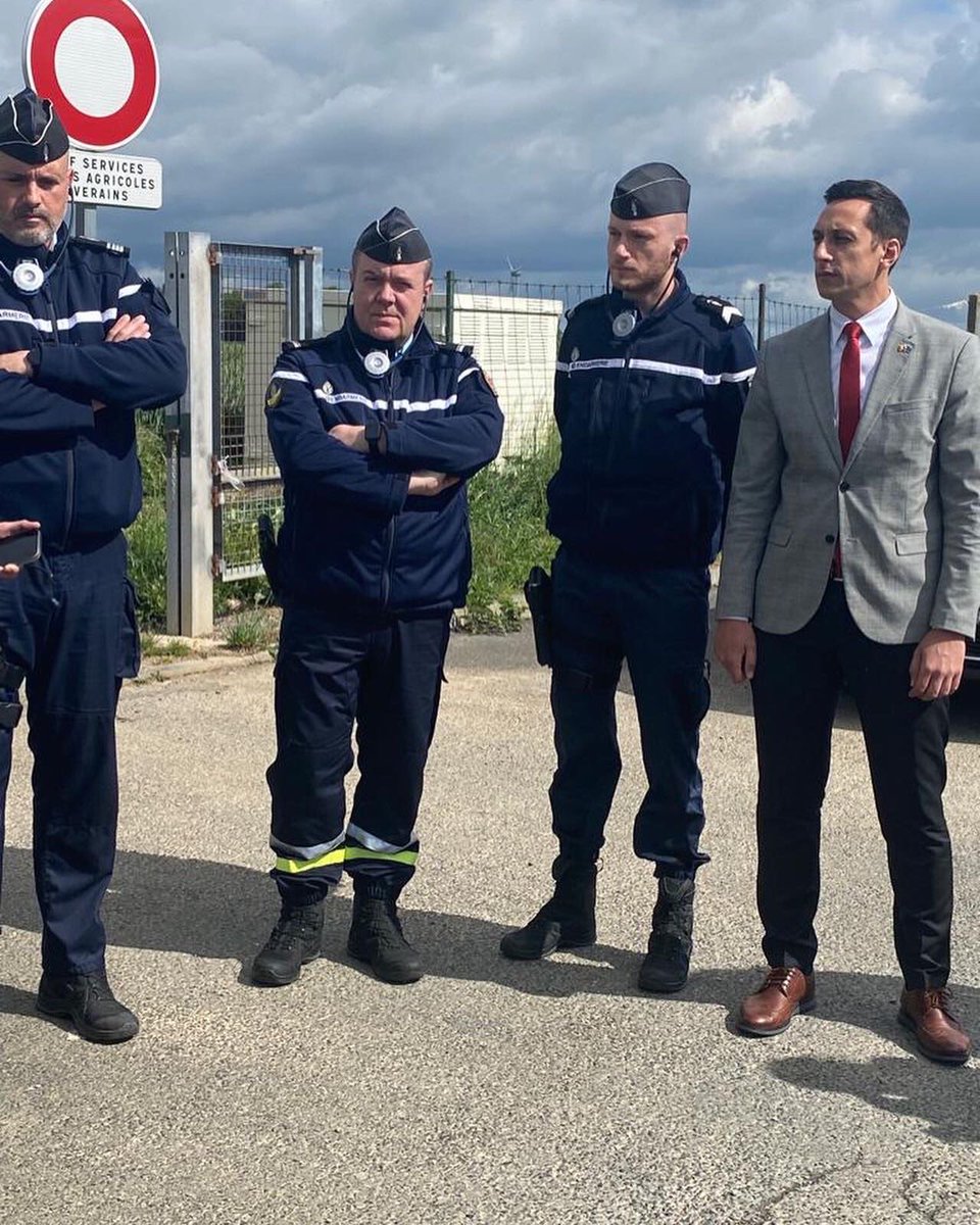 VladDanGheorghe's tweet image. I will do my best to include in the final report of this mission the necessary recommendations to enable all the institutions involved to work together to solve the security and safety problems of truck drivers in Romania and throughout Europe. #SafetyforDrivers 🚨🚚🚛🛻🚘