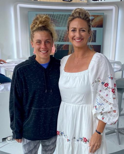 Bravo <a href="/JeanjeanLeolia/">Leolia_Jeanjean</a> pour ta victoire aujourd'hui ! 🇫🇷 👏🏻 🎉 <a href="/rolandgarros/">Roland-Garros</a> <a href="/FFTennis/">FFT</a>