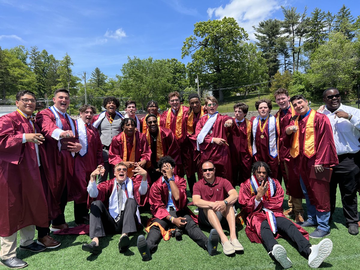 ionafootball's tweet photo. Congrats to the Entire Class of 2022. Special group of student-athletes who always did it the right way. Be safe and enjoy this moment as you earned it!(Jayson Vavrica is missing from this picture). https://t.co/YppaBB9gLc