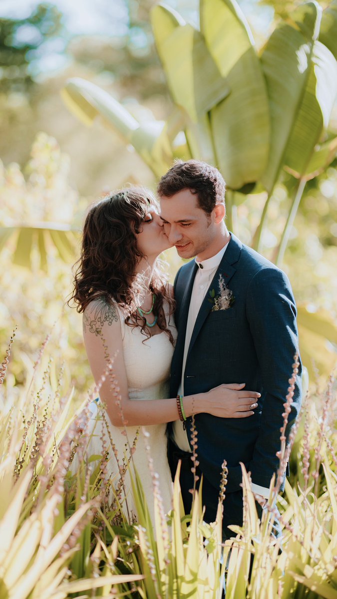 raineskyephoto's tweet photo. Elopement in the Santa Cruz mountains, California 🥰

#California #elopement #destinationwedding #elope #weddingphotography #adventureelopements #loveintentionally #wanderingweddings #elopementlove #weddinginspiration https://t.co/RKthoJS37X
