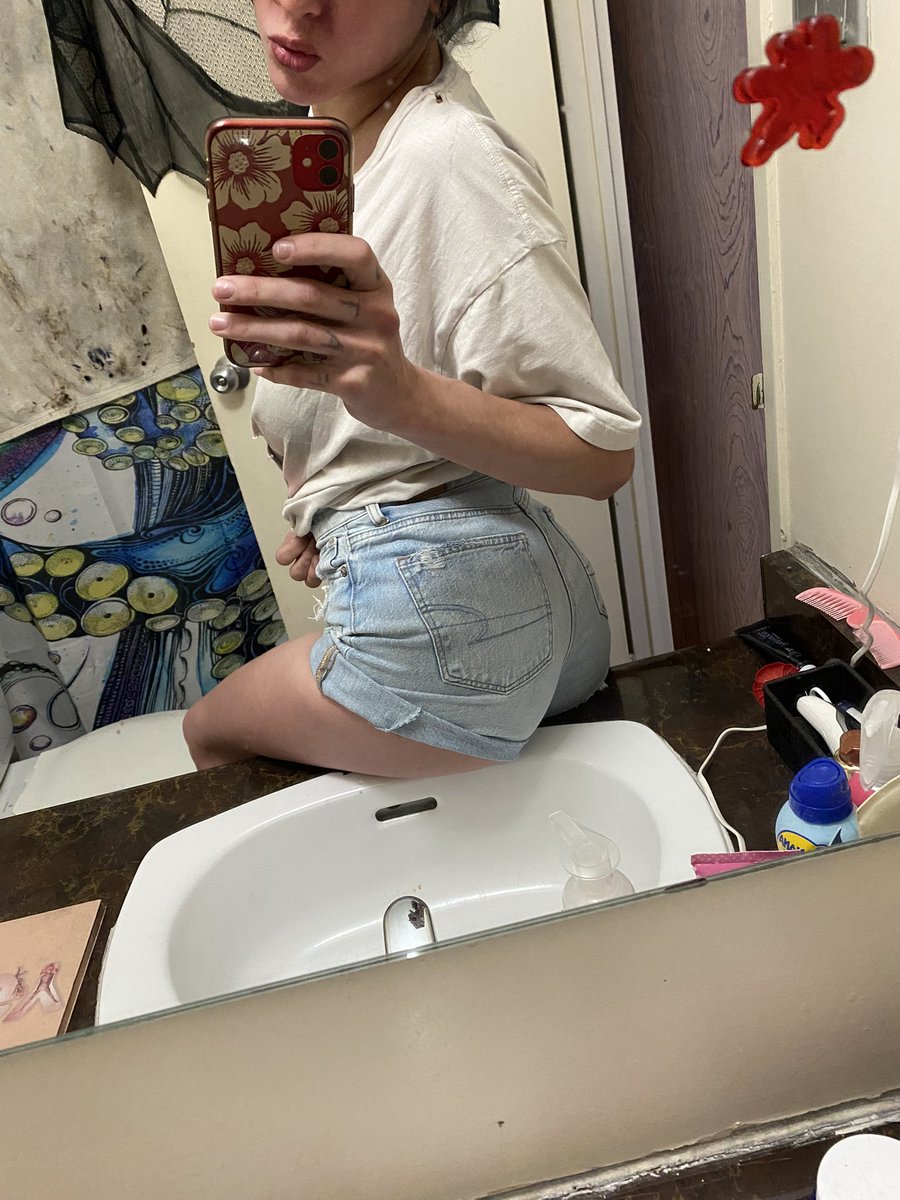 Chernobyl47's tweet image. love these shorts ❤️