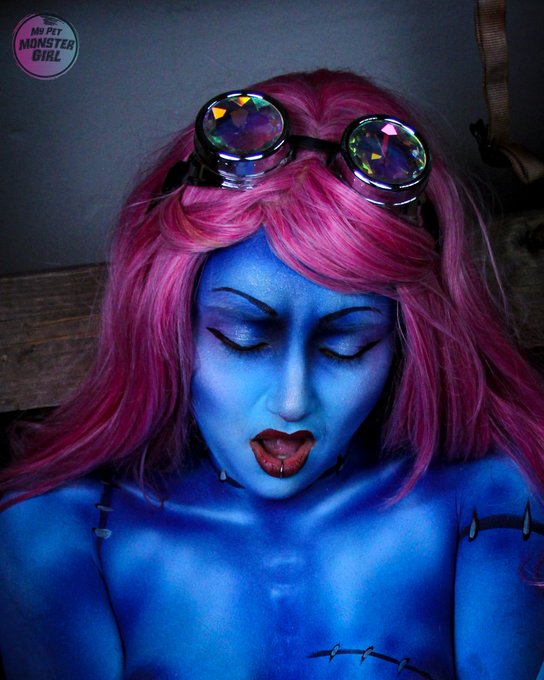 Have you check out My Pet Monster Girl this Week? https://t.co/AREeXzEtxA<a href="/tag/kawaii"class="tags"><span>#kawaii</span></a><a href="/tag/petplay"class="tags"><span>#petplay</span></a><a href="/tag/monstergirl"class="tags"><span>#monstergirl</span></a>