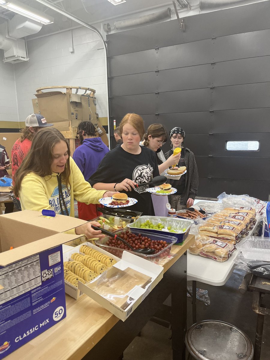 The inaugural senior picnic is underway. Thanks to Chad and Mason for manning the grill. Here’s hoping the rain let’s up enough to enjoy the slip and slide. #WeAreMG #ClassOf2022