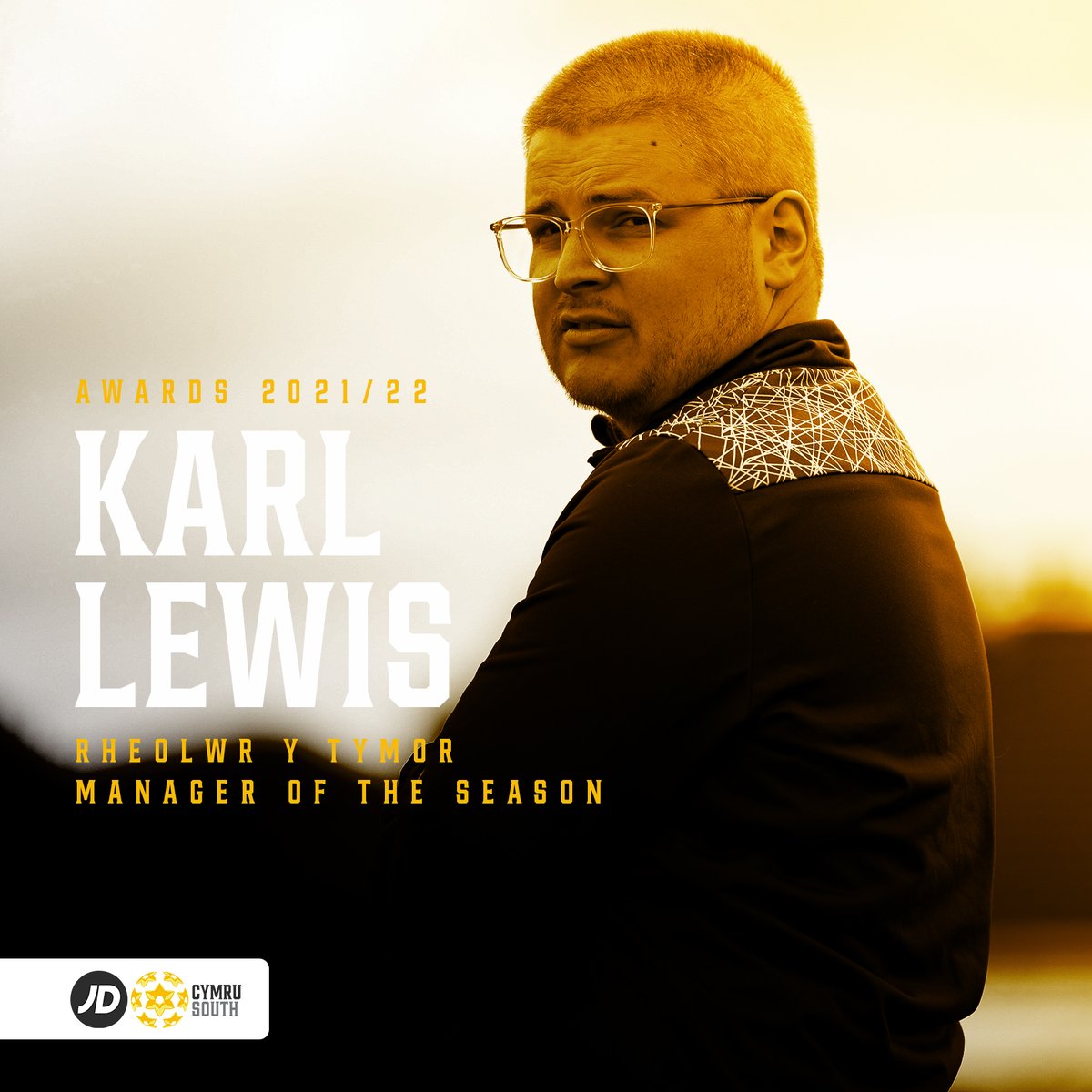 Leading @LMAFCofficial to top spot 🏆

Karl Lewis is the #JDCymruSouth Manager of the Season! 👏