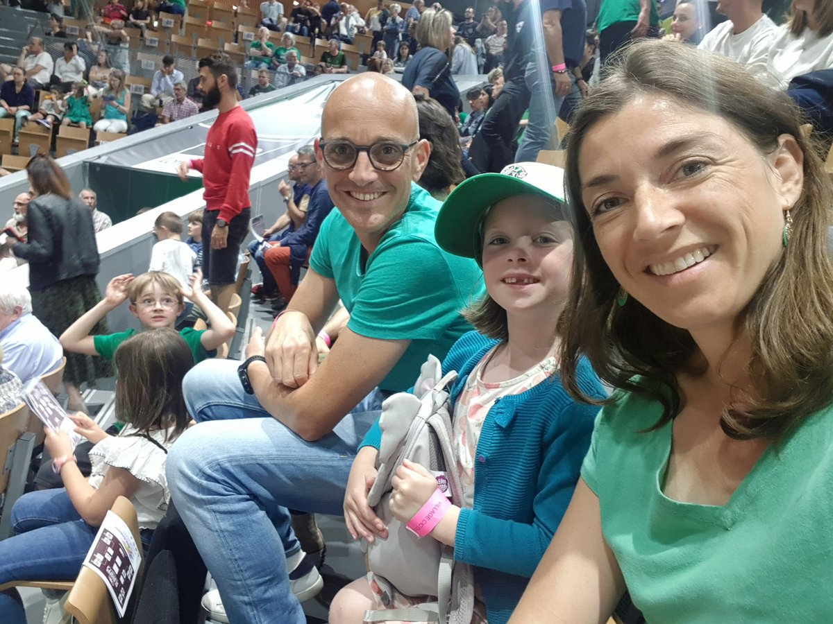la_nr_valerie's tweet photo. 🏀 En place pour soutenir @ADABloisBasket ... et @ELANCHALON #baskey #prob https://t.co/FemSxPdgsp