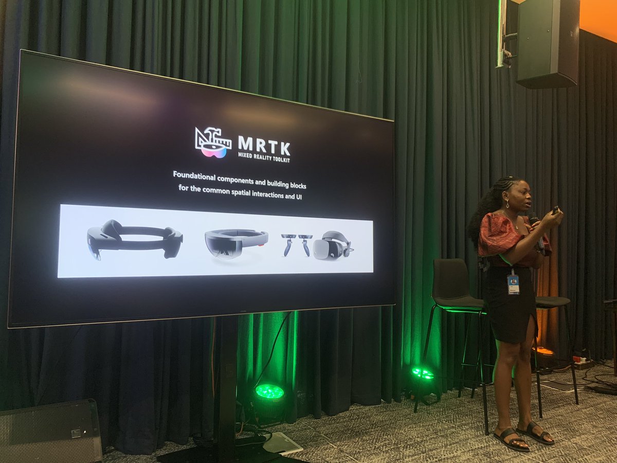 techcityng's tweet photo. According to Tayo,  frameworks in the mixed reality tool kit which are quite robust including Figma , Unity , Unreal Engine and Babylon j.s. are all available and accessible by scanning the QR code below.
#OpenSourceConnect #UserGroupSeries #Microsoft https://t.co/AgMzaos4tF
