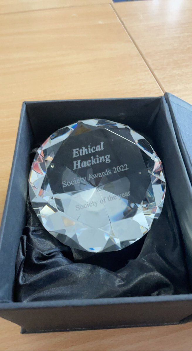 AbertayHackers's tweet image. Absolute honour! Thank you to all our incredible members for a great year! ❤️👏